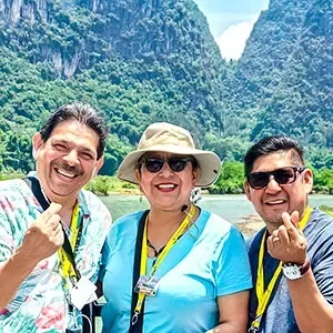 14 Days Private & Group Tour with Zhangjiajie & Shanghai