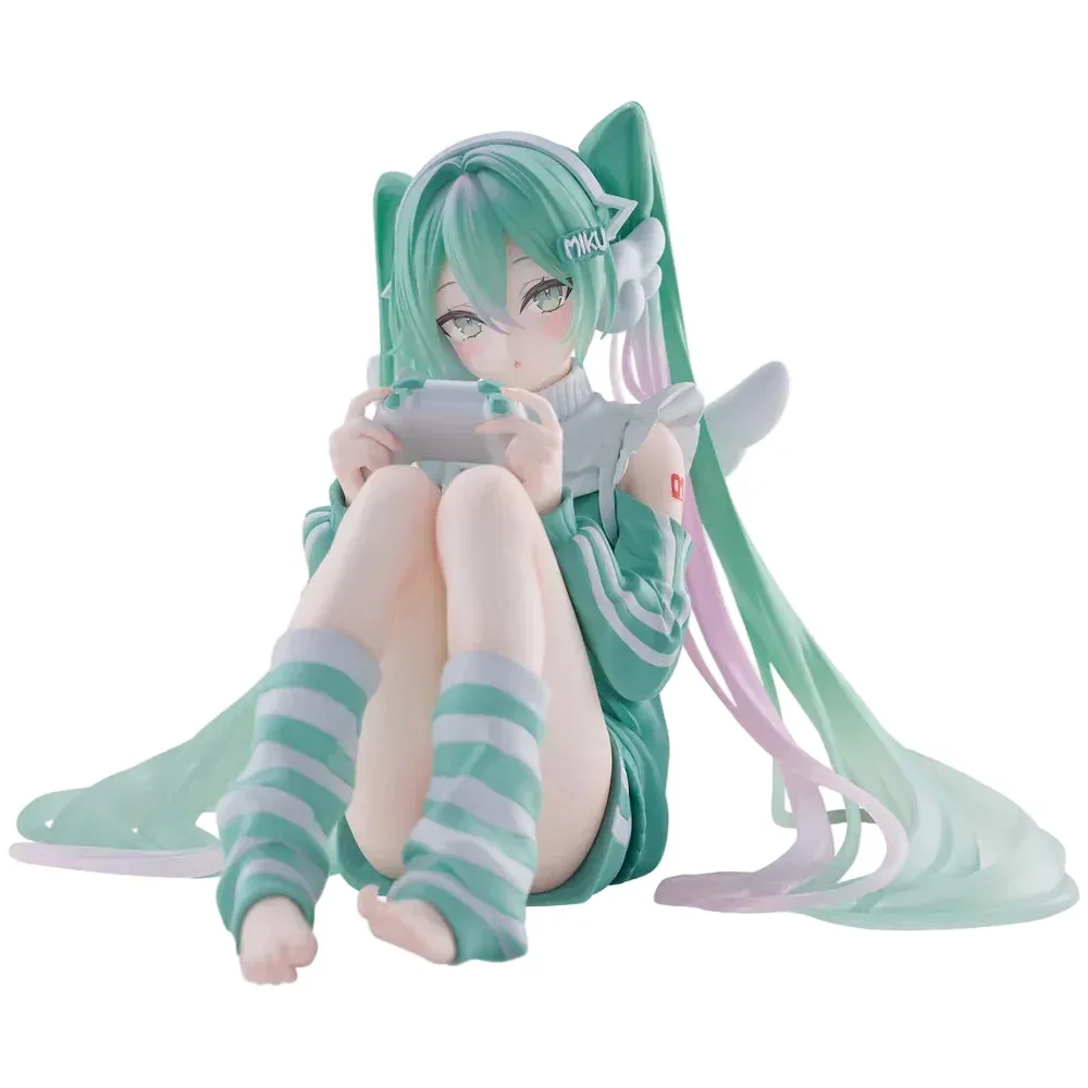 Banpresto Hatsune Miku Holiday Memories Game Prize Figure 13cm